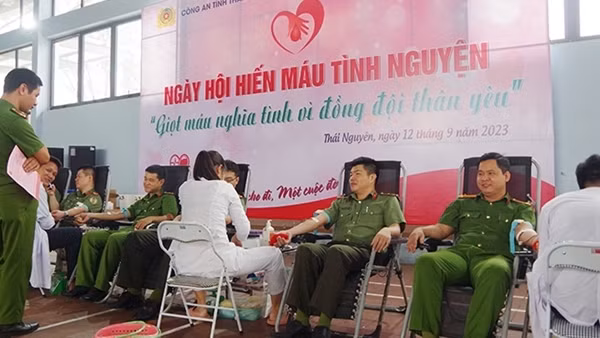 Hơn 600 CBCS Công an Thái Nguyên tham gia hiến máu tình nguyện
