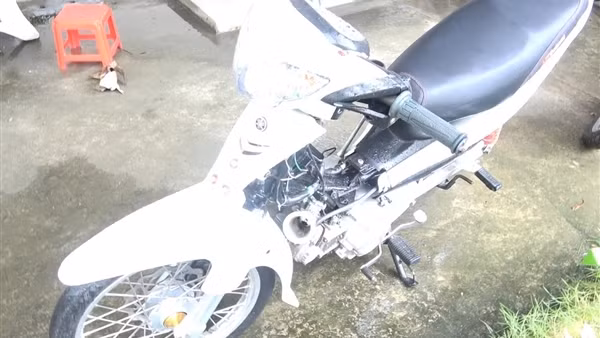 Bắt một đối tượng trong nhóm cướp xe máy giữa đêm khuya tại cầu Sa Đéc 2