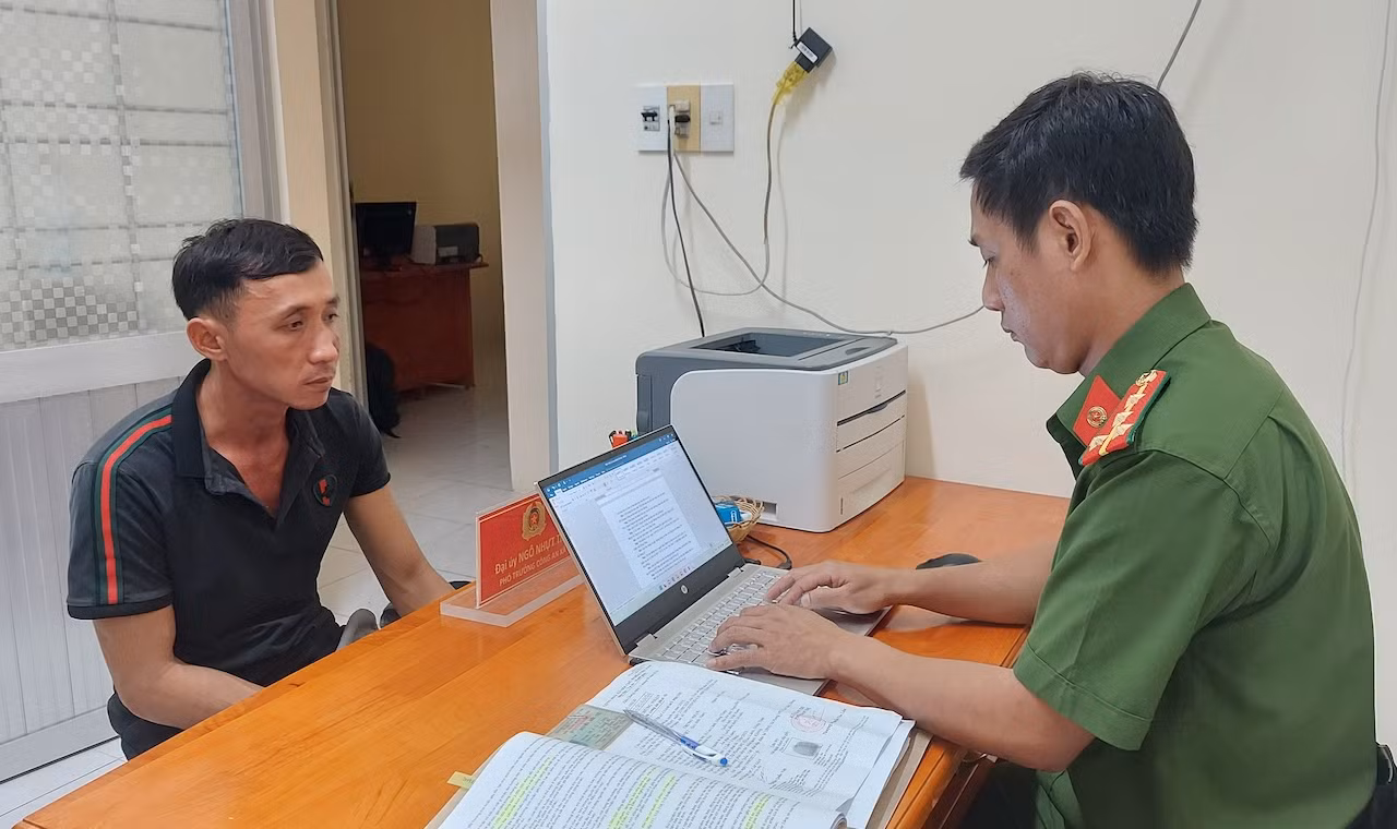 Bị phạt vì hoang báo cướp tài sản -0
