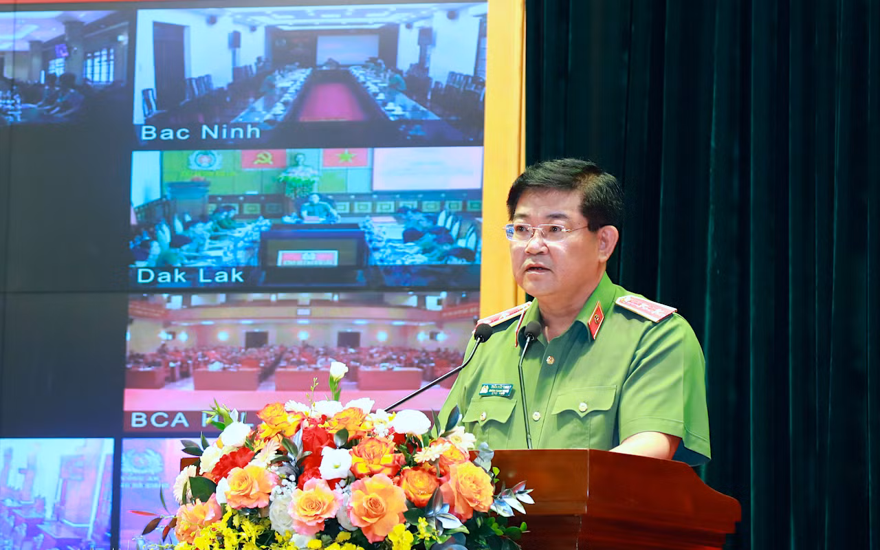 Hoàn thiện pháp luật về tổ chức và hoạt động thanh tra CAND -0