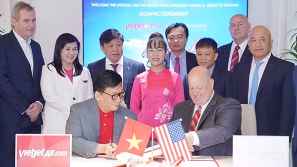 Vietjet và Tập đoàn Carlyle ký kết tài trợ tàu bay trị giá 550 triệu USD