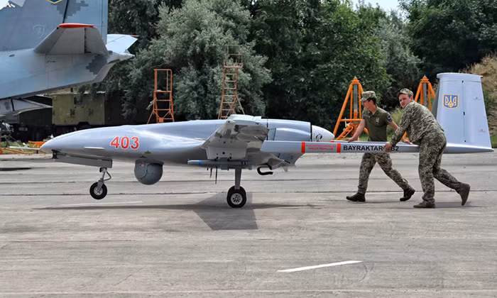 UAV - USV và cuộc chiến kiến – voi -0