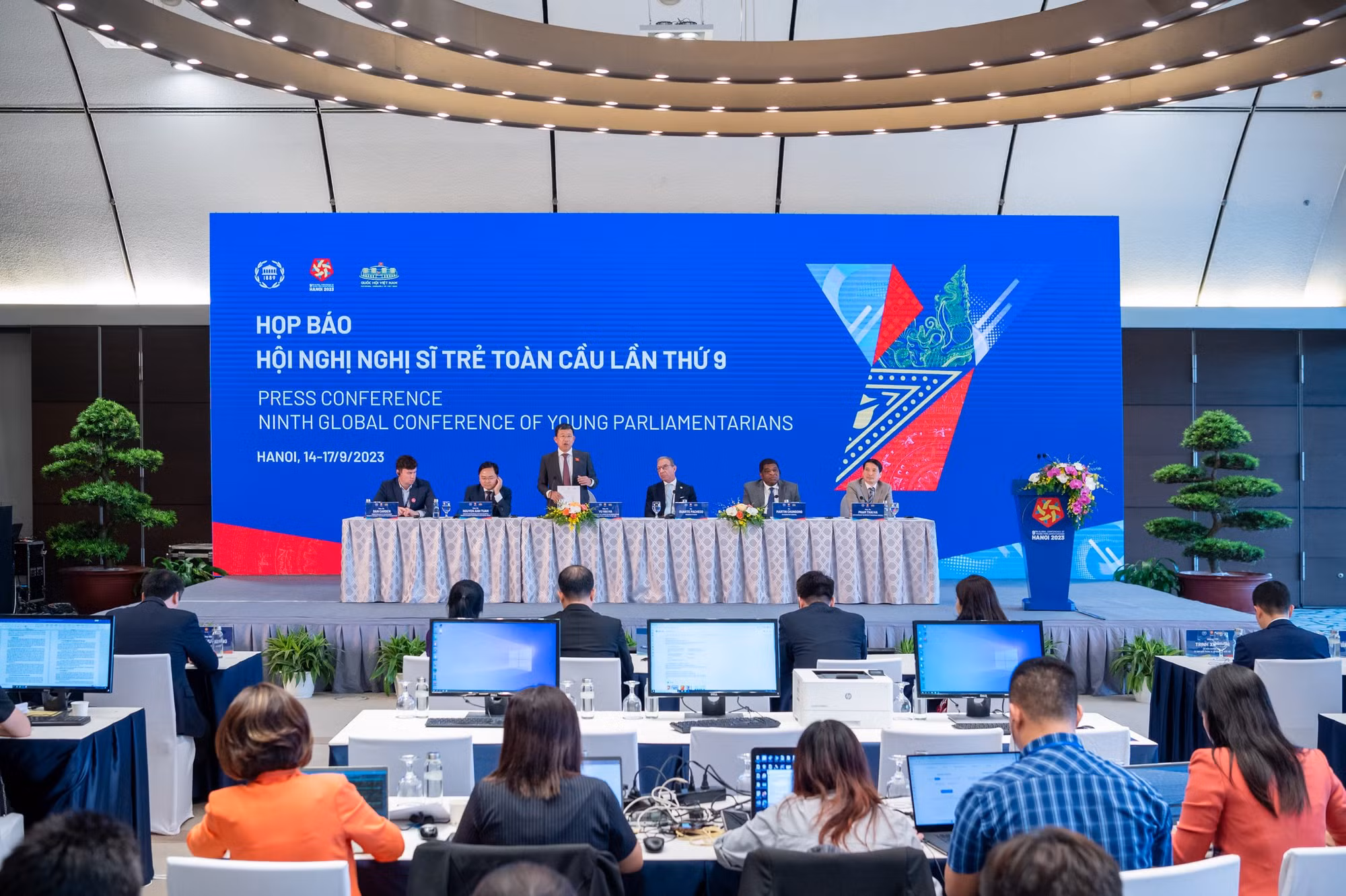 160920230630-dsc_3790.jpg -0