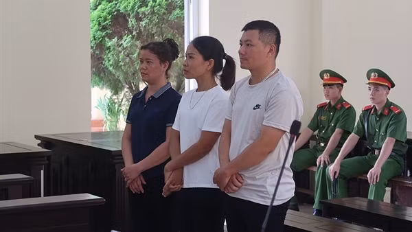 Phạt tiền 3 bị cáo cho vay nặng lãi