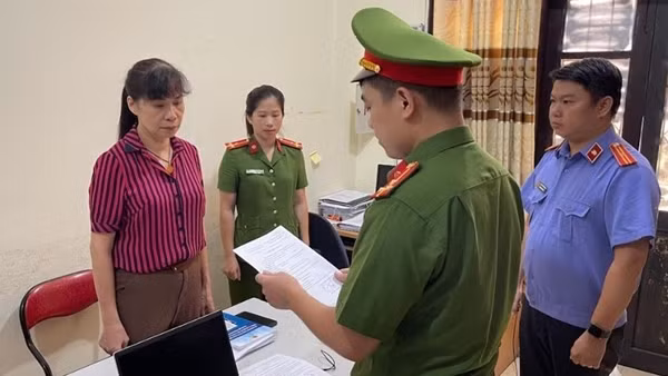 Khởi tố thêm 2 nữ cán bộ phường trong vụ sạt lở kè làm chết 3 người tại Cao Bằng