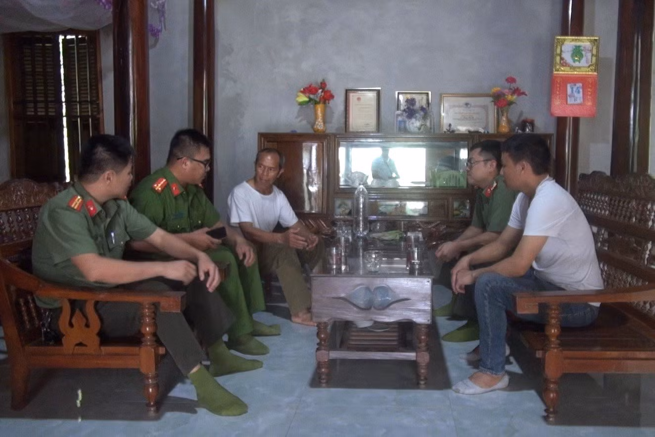Đấu tranh với “tà đạo” trên địa bàn xứ chè -0