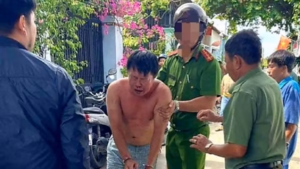 Đừng biến con trẻ thành nạn nhân của ghen tuông mù quáng
