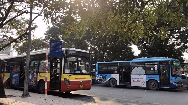 Đường sắt áp dụng nhiều mức giảm giá vé tập thể trên các tuyến ảnh 1