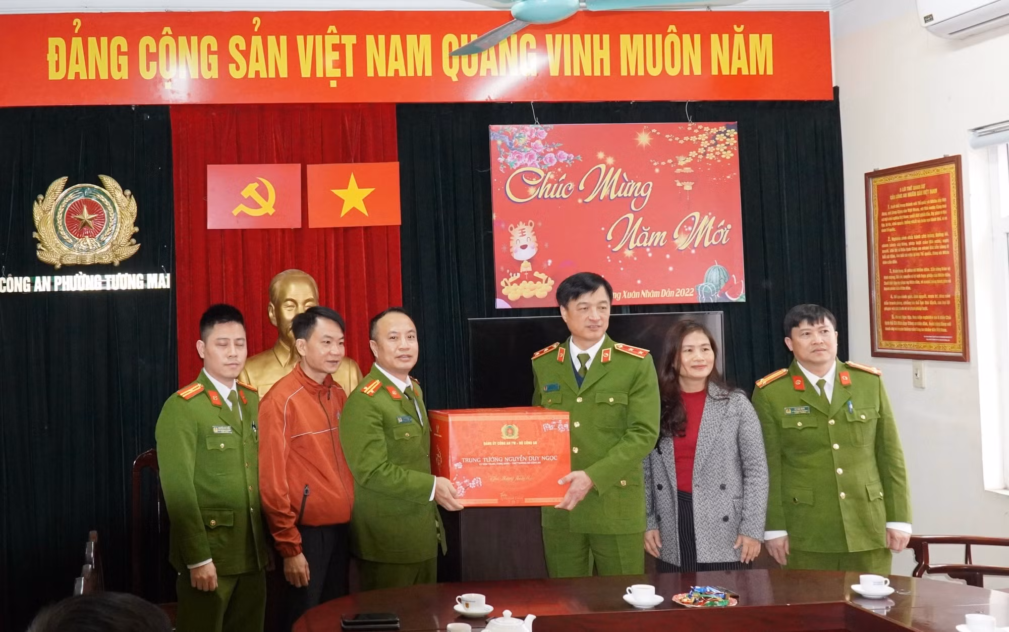 Công an quận Hoàng Mai đảm bảo công tác ứng trực dịp Tết Nguyên đán Nhâm dần 2022 -0