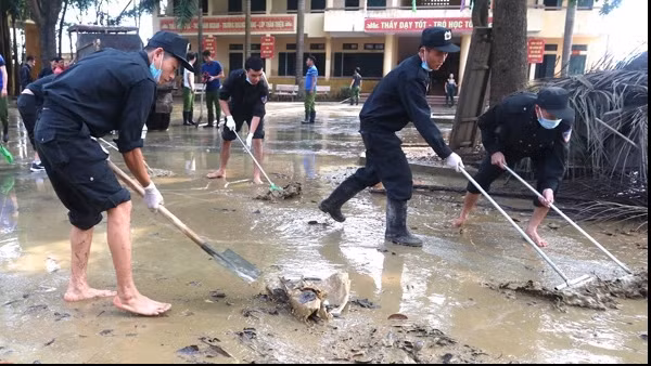 Vùng áp thấp có khả năng mạnh lên thành áp thấp nhiệt đới ở Nam Biển Đông ảnh 2