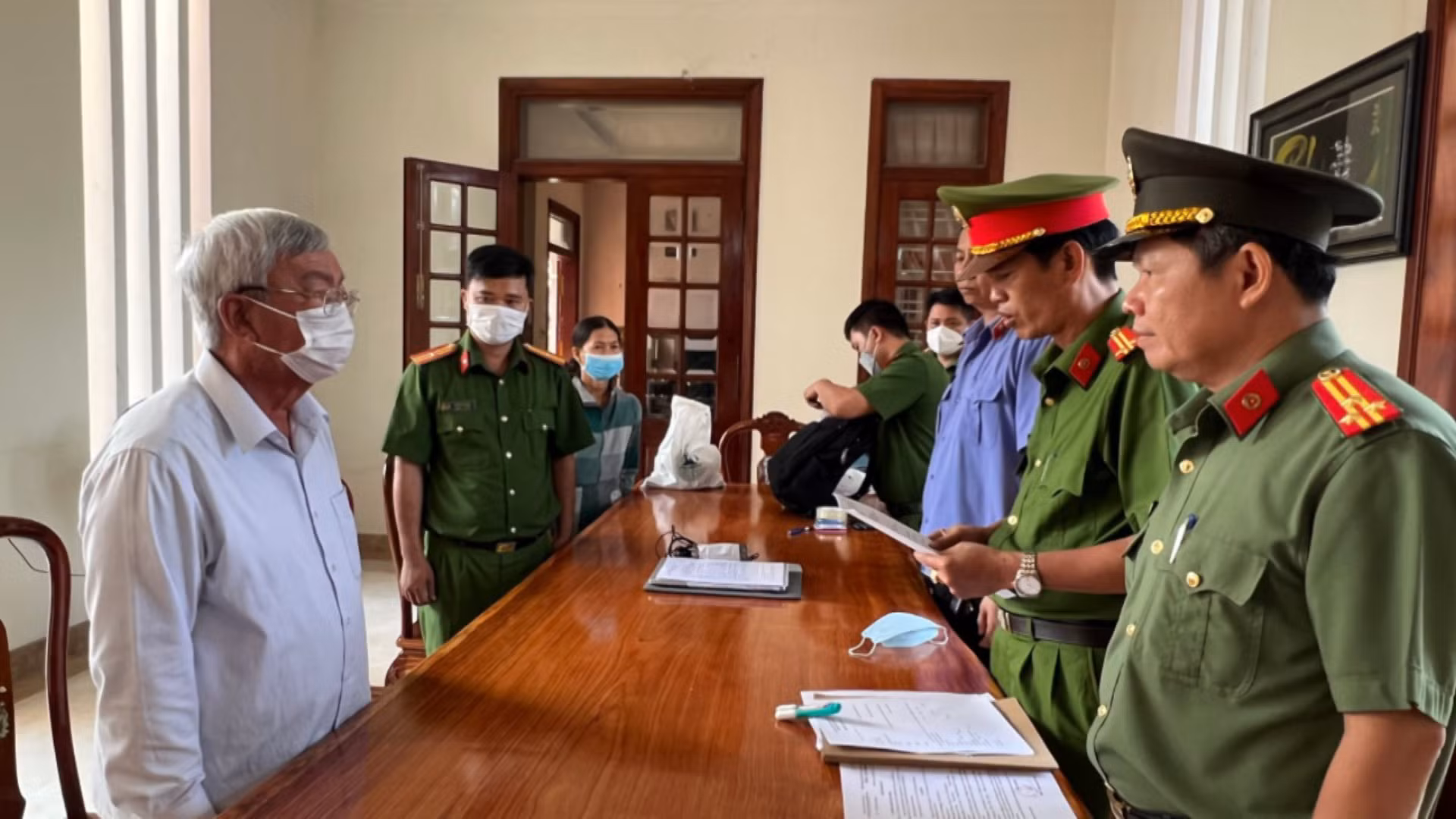 Bắt nguyên giám đốc Sở Tài nguyên và Môi trường Đồng Nai -0