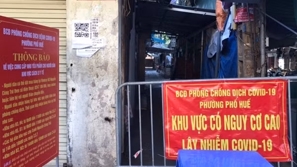 Thủ đô Hà Nội thích ứng linh hoạt với dịch bệnh COVID-19: Vì an toàn tính mạng cho người dân ảnh 4