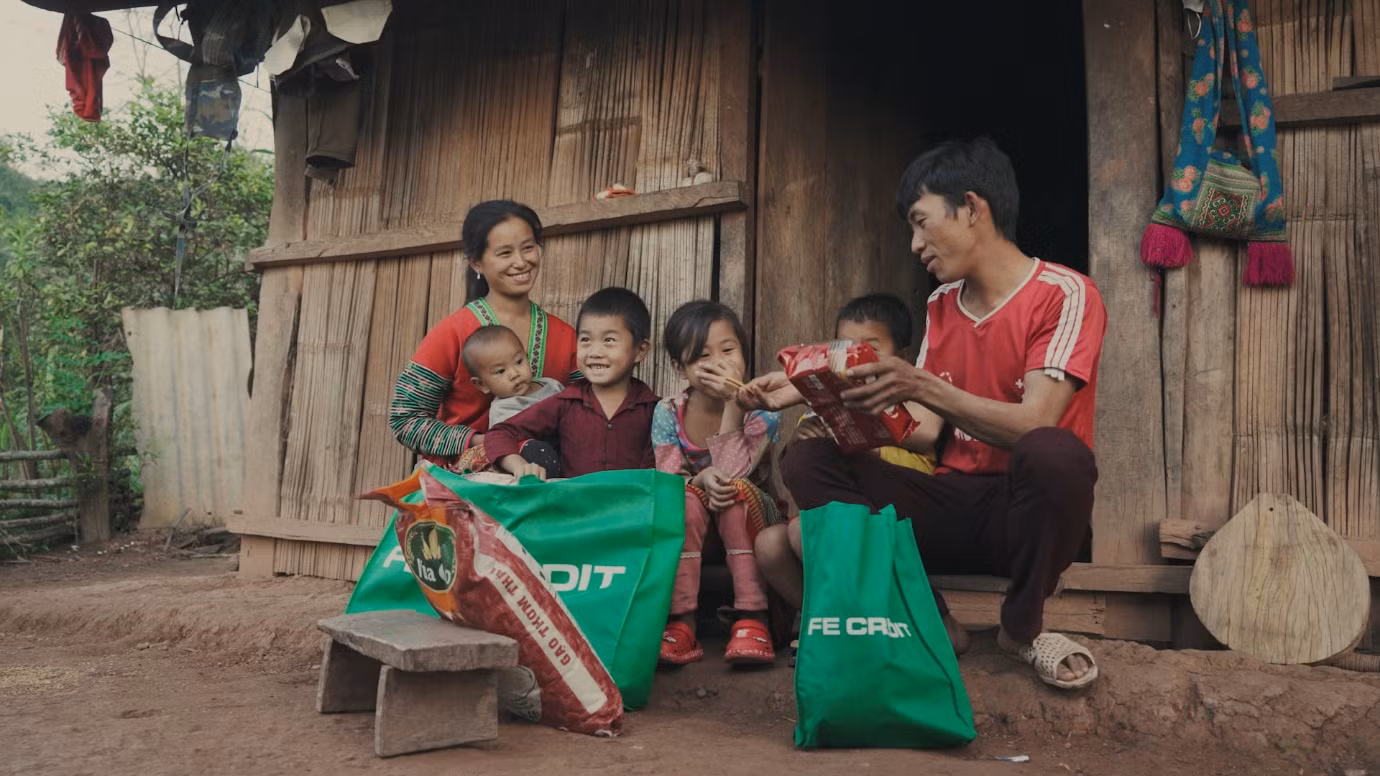 Hành trình thiện nguyện “Tết ấm thấm tình” và sự lan toả yêu thương -2