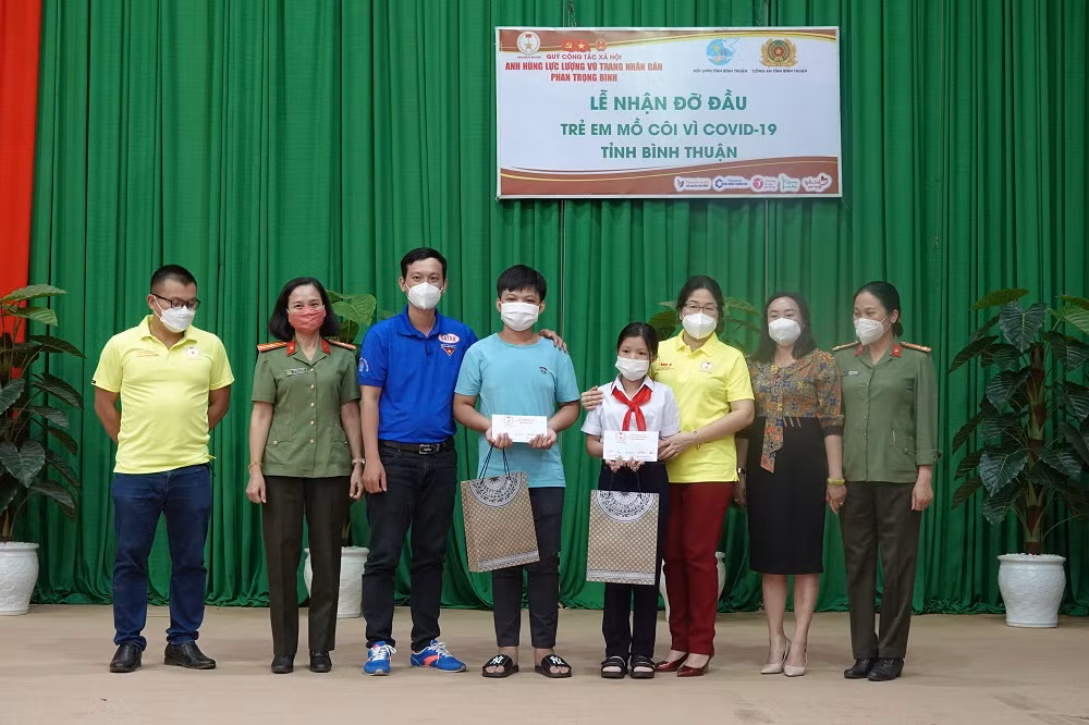 Chương trình “Mẹ đỡ đầu” – điểm tựa cho những cho trẻ em mồ côi do dịch COVID -19 -0