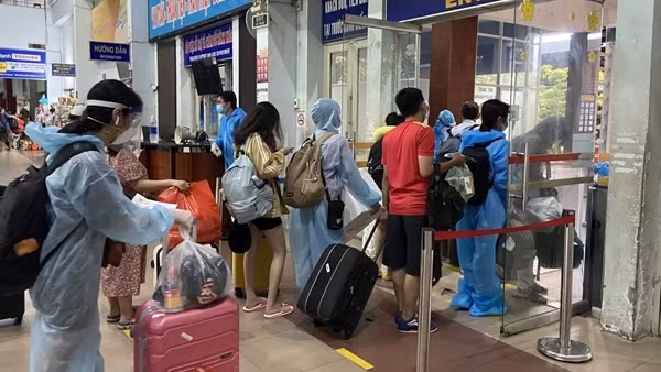 Đường sắt còn hàng nghìn vé tàu sau Tết chiều Bắc vào Nam ảnh 2