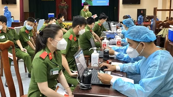 Sôi nổi ngày “Chủ nhật đỏ” ở Quảng Trị ảnh 2
