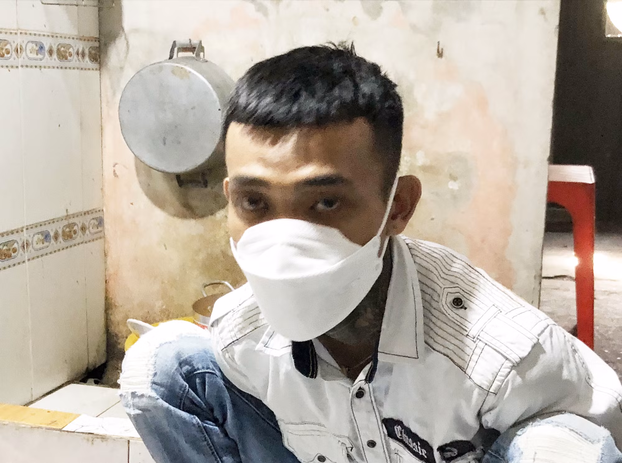 Sửa xe, kiêm mua bán hàng 