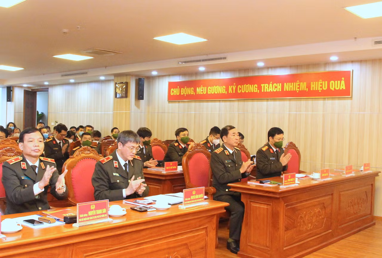 Tăng cường kiểm tra, giám sát tổ chức đảng, người đứng đầu địa bàn phức tạp, nhạy cảm -0