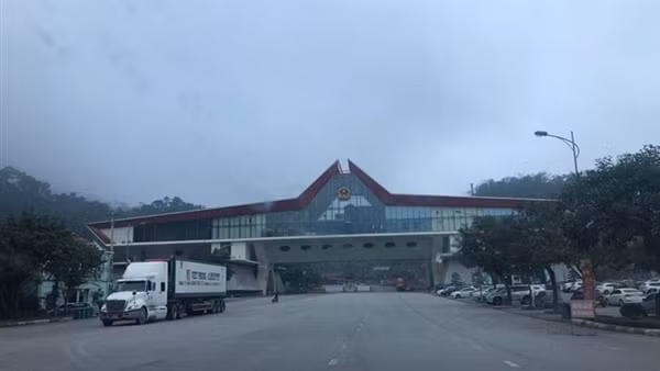 Khôi phục thông quan hàng hoá tại nhiều cửa khẩu ở Lạng Sơn ảnh 3