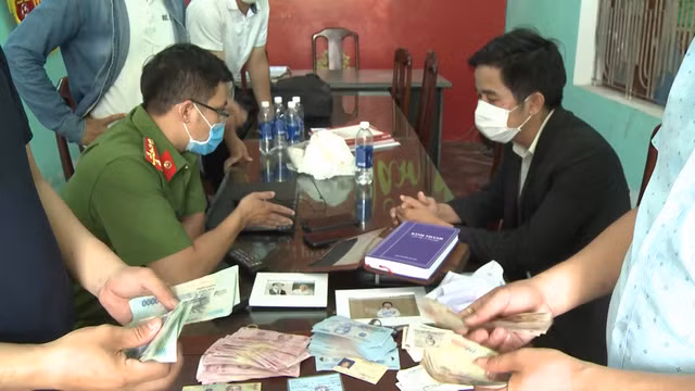 Bài cuối: Cảnh báo về những thủ đoạn hoạt động không tưởng -0
