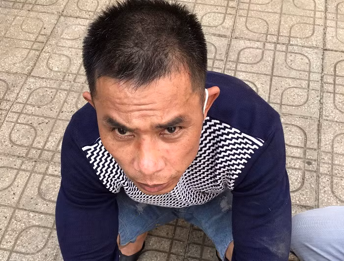 Con nghiện gây thương tích cho 2 chiến sĩ Công an -0