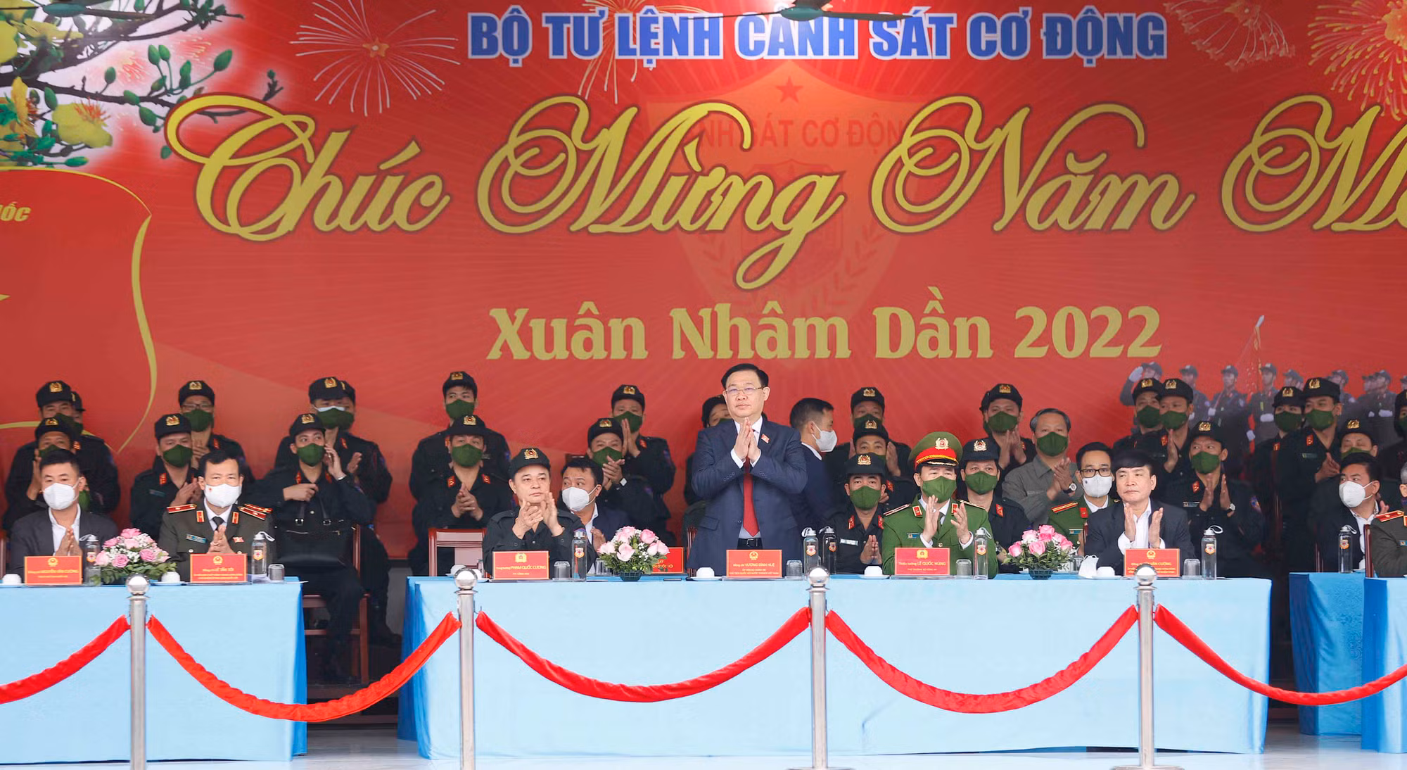 Xứng đáng với lòng yêu mến, sự tin cậy của Đảng, Nhà nước và Nhân dân -0