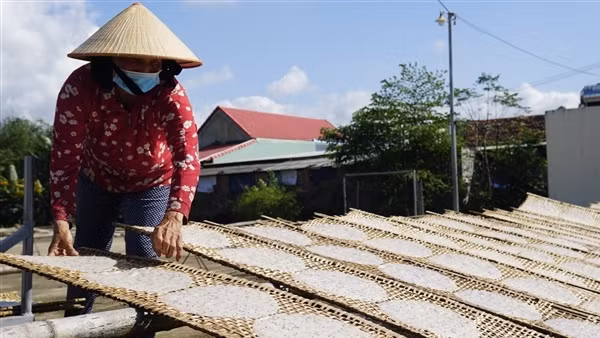 Giỗ tổ làng nghề truyền thống rượu Bàu Đá ảnh 2