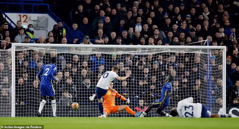 Derby London, Chelsea chấm dứt mạch không thắng -0
