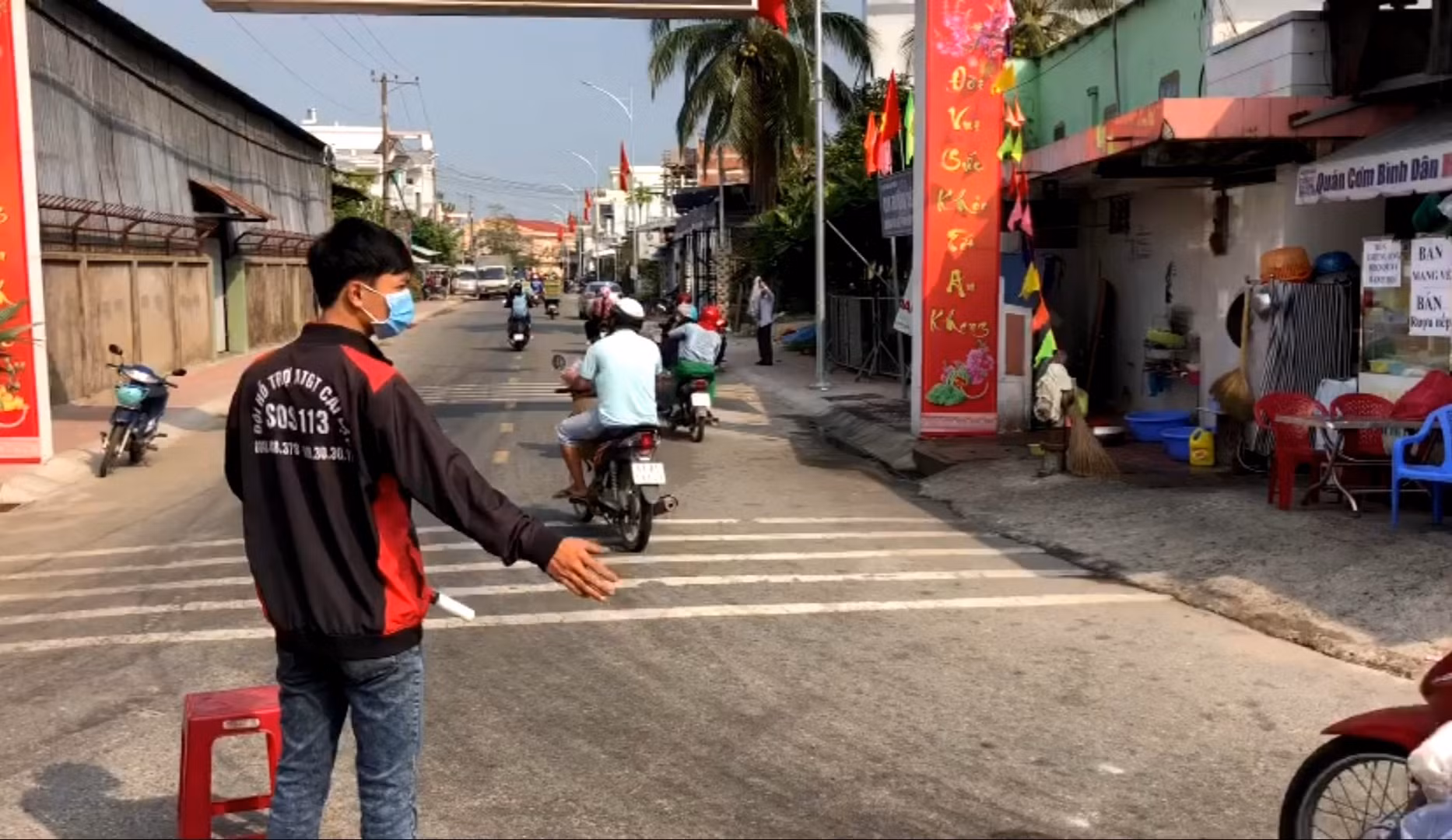 Điều tra vụ TNGT liên hoàn trên QL1A làm 3 người thương vong -2