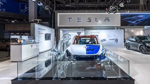 Tesla và chìa khóa vượt khủng hoảng nguồn cung