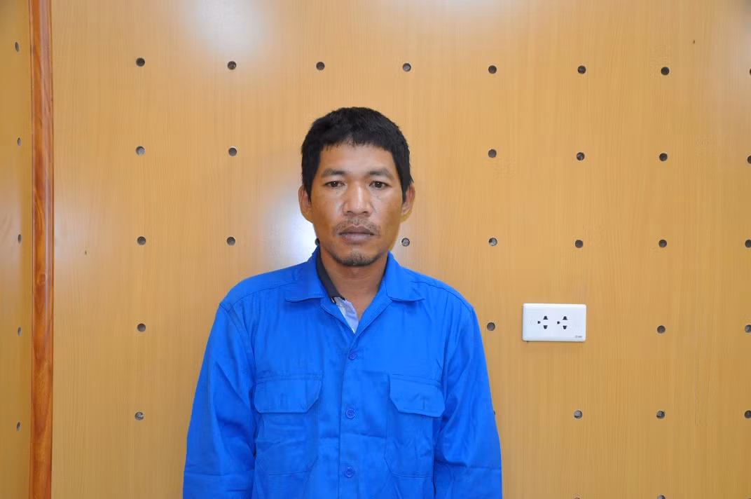 Thua bạc, cay cú cưỡng tài sản -0