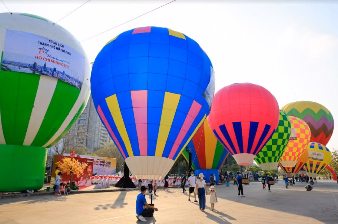 TP Hồ Chí Minh tổ chức Ngày hội Ngày hội Khinh khí cầu, du thuyền -1
