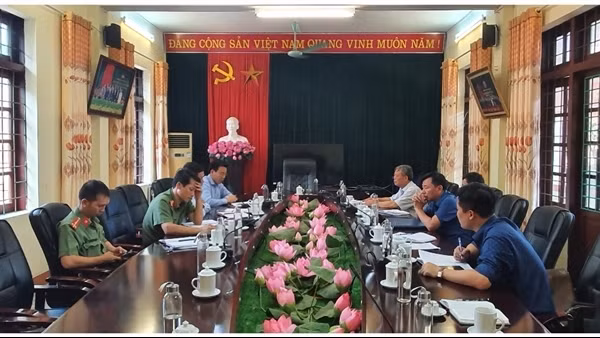 Điểm sáng trong xóa bỏ tổ chức bất hợp pháp Dương Văn Mình ảnh 3