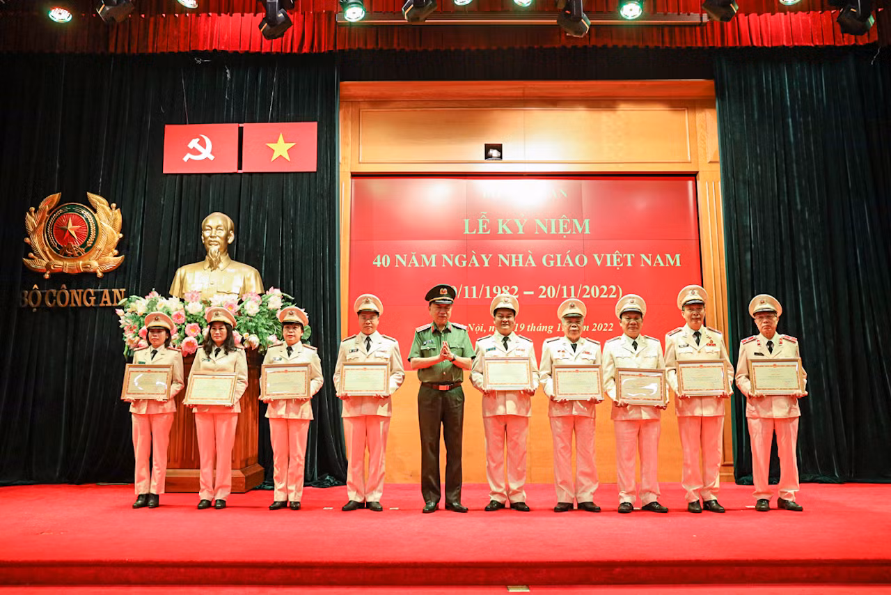 Người thầy CAND không ngừng say mê nghiên cứu, sáng tạo và “truyền lửa” cho các thế hệ học viên -0