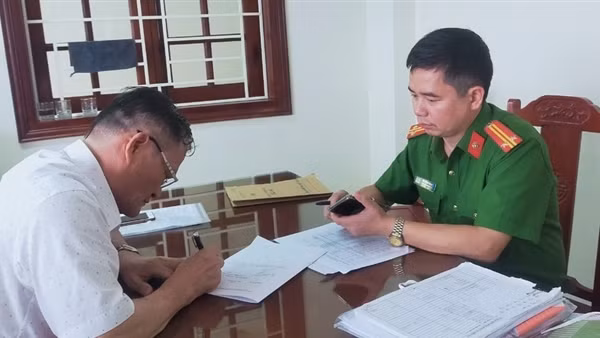 Khởi tố Giám đốc Trung tâm Y tế thị xã Nghi Sơn