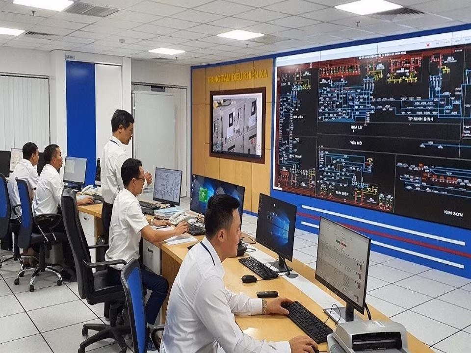 Đẩy mạnh chuyển đổi số để giảm tổn thất điện năng -0
