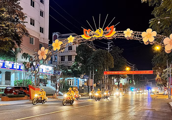 Công an các địa phương mở đợt cao điểm tấn công trấn áp tội phạm Tết Nguyên đán Quý Mão 2023 -1