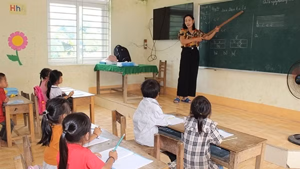 Gieo chữ nơi lõi rừng Pù Mát