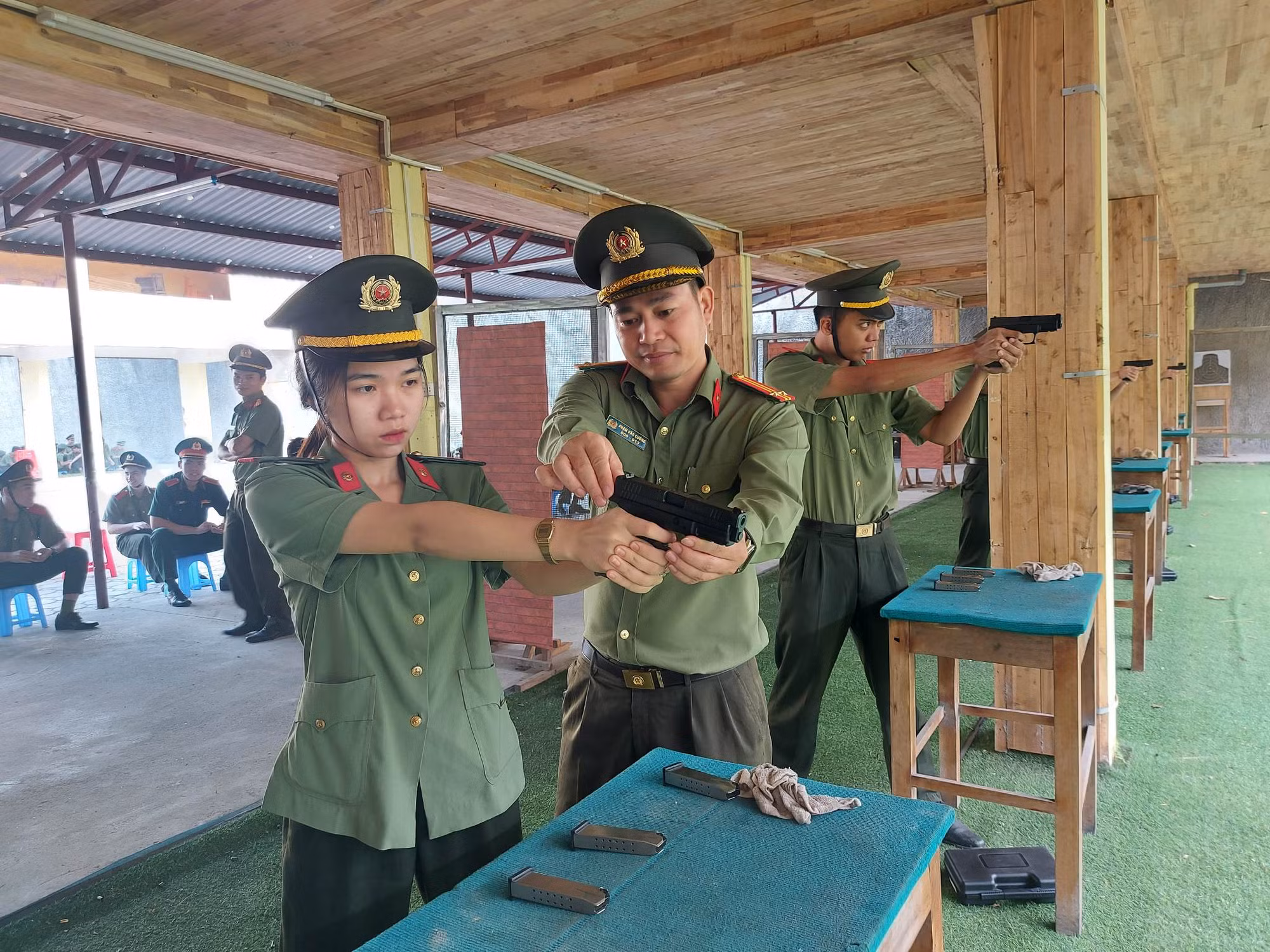 Những “mẻ thép chất lượng” (bài 1) -0