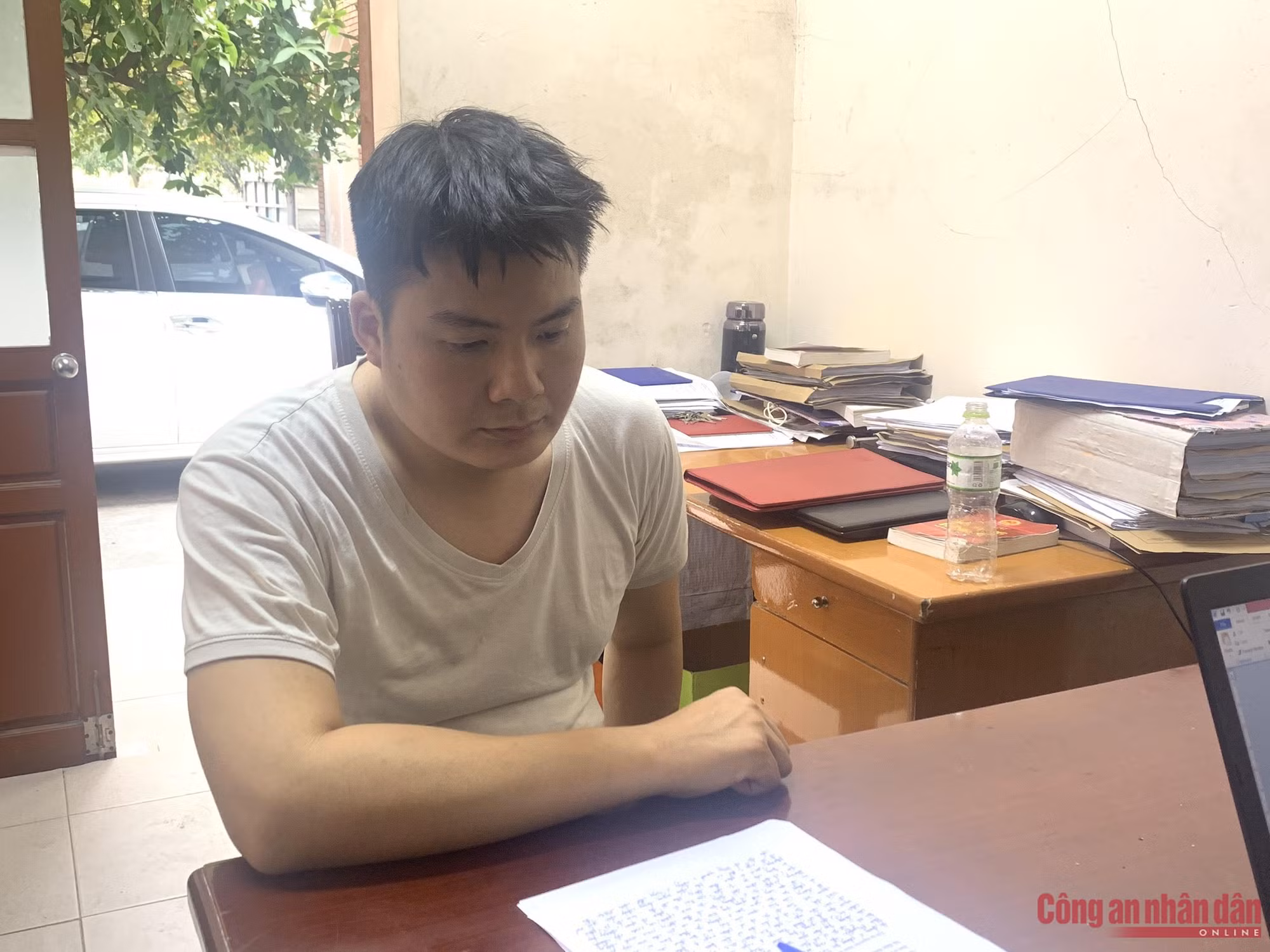 Trắng đêm truy bắt đối tượng cướp ngân hàng tại TP Sông Công, Thái Nguyên -0