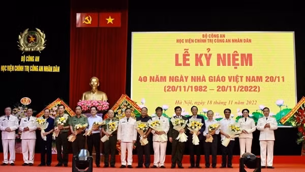Xây dựng Học viện Chính trị CAND thật sự “vững mạnh, chính quy, tinh nhuệ, hiện đại”
