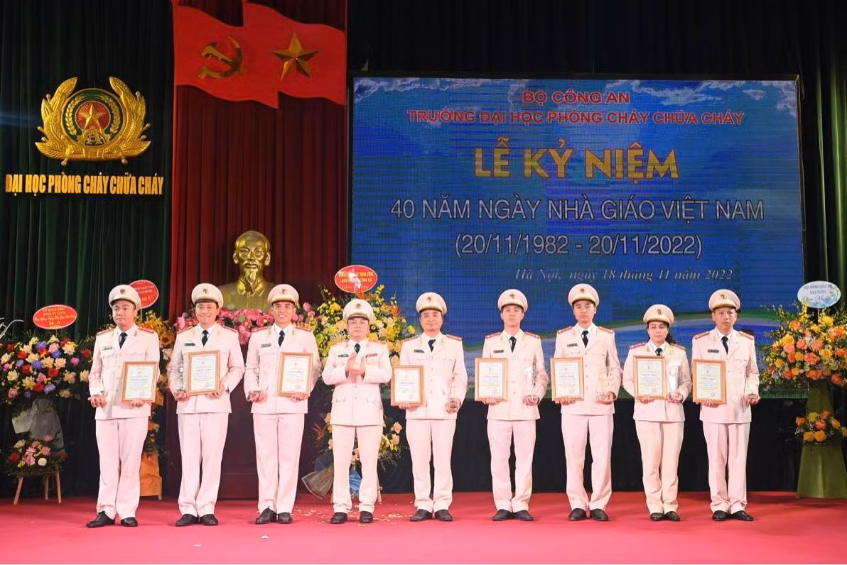 Gắn nhiệm vụ đào tạo với thực tiễn chiến đấu của lực lượng Cảnh sát Phòng cháy chữa cháy -0