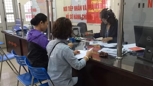 Khắc phục tình trạng tinh giản biên chế không đúng đối tượng