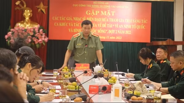 Bộ Công an gặp mặt văn nghệ sĩ tham gia Trại sáng tác ca khúc và tác phẩm múa