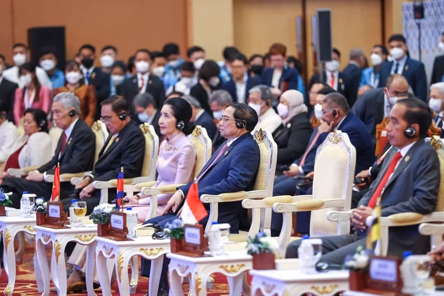 Thủ tướng dự Lễ khai mạc Hội nghị cấp cao ASEAN lần thứ 40 và 41 -0