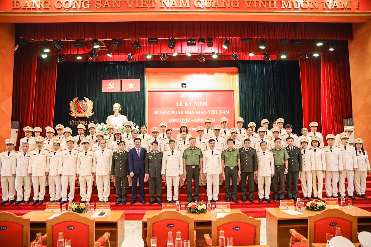 Người thầy CAND không ngừng say mê nghiên cứu, sáng tạo và “truyền lửa” cho các thế hệ học viên -0