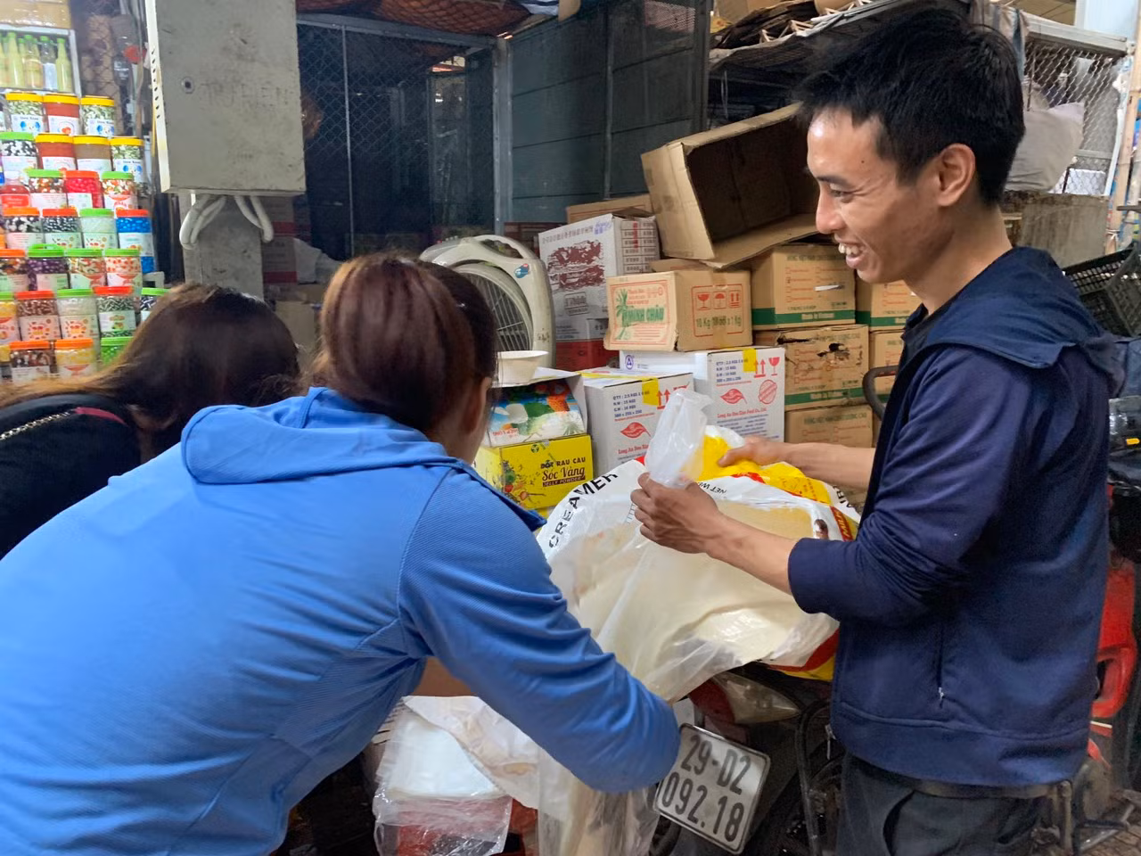 Nhộm nhoạm thị trường nguyên liệu trà sữa -0