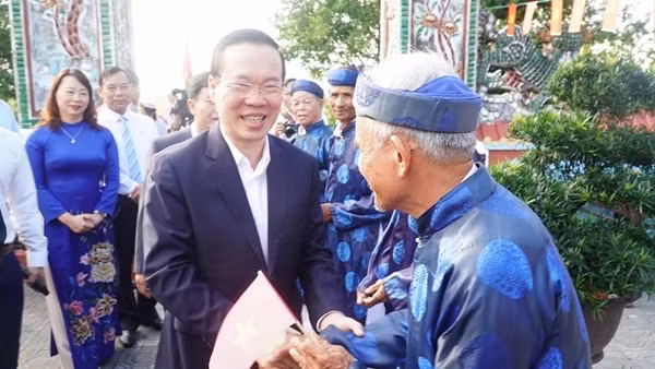 Thường trực Ban Bí thư Võ Văn Thưởng dự Ngày hội Đại đoàn kết tại Thừa Thiên-Huế