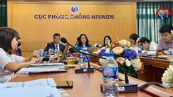 Gần 1.400 người nhiễm HIV tử vong trong 9 tháng đầu năm