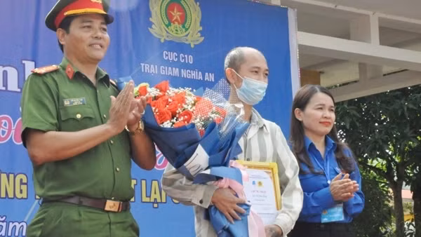 Thắp sáng ước mơ hoàn lương cho phạm nhân Trại giam Nghĩa An